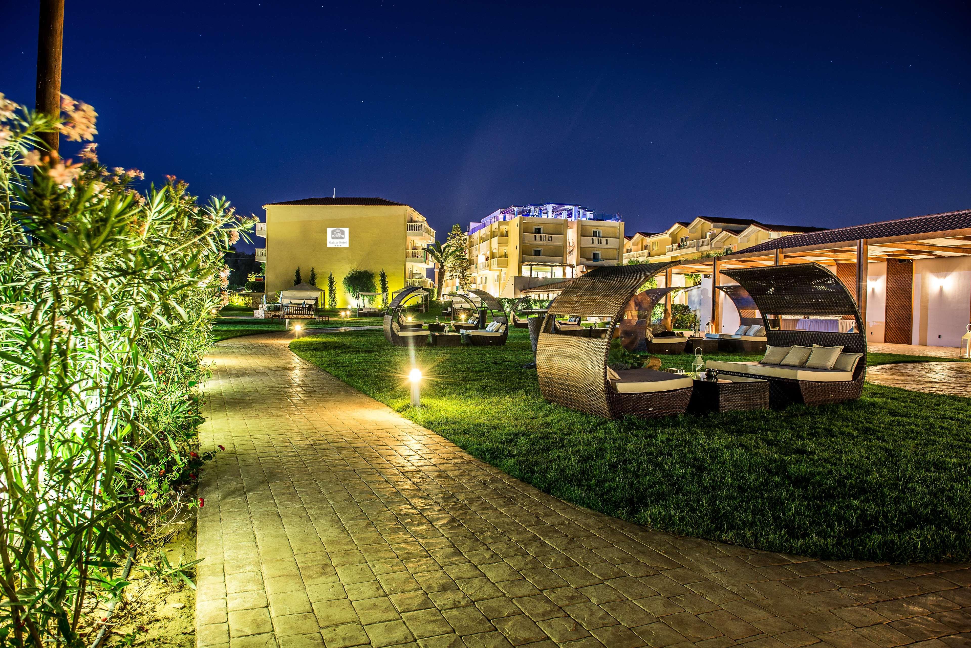 Galaxy Beach Resort BW Premier Collection Laganas Bagian luar foto