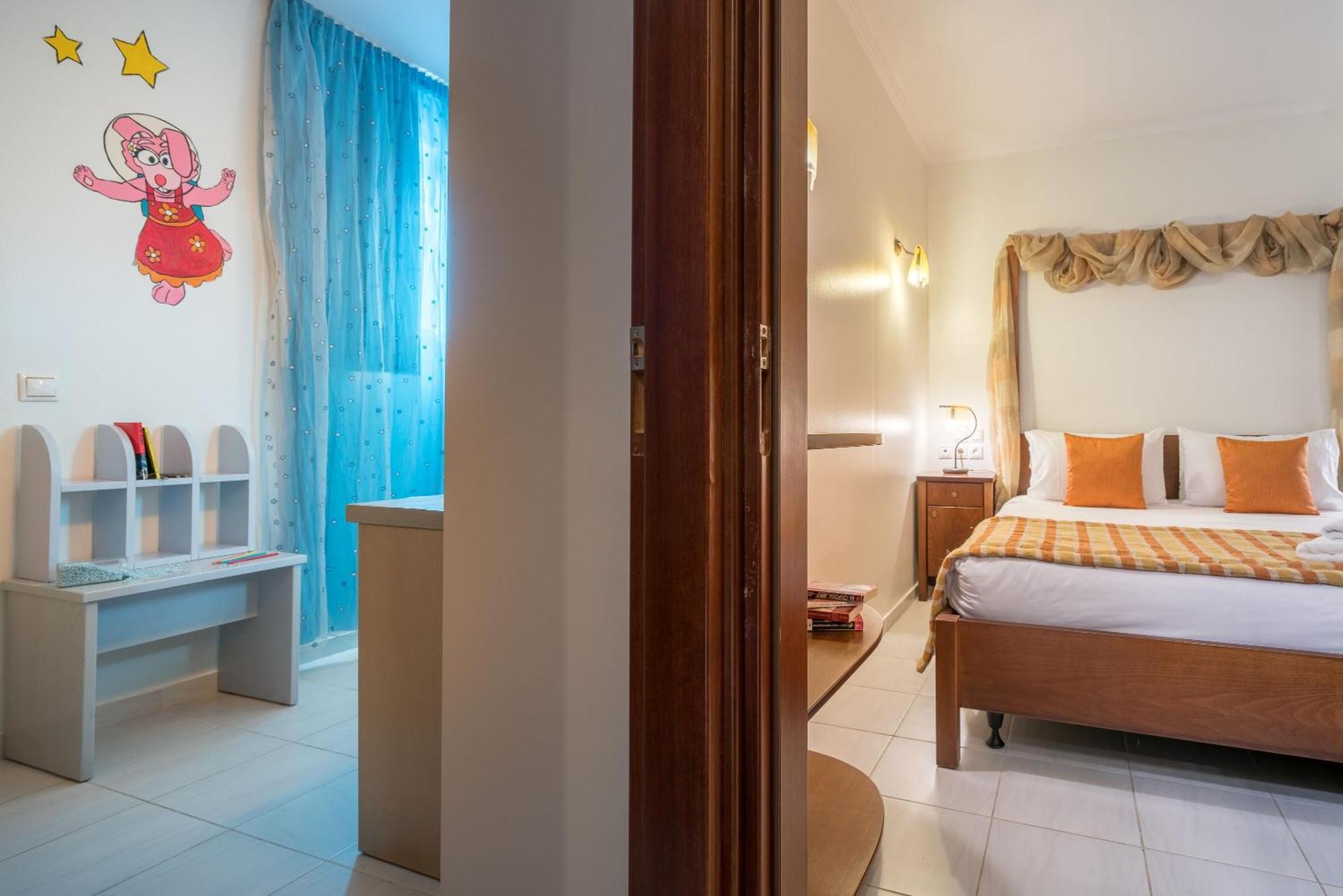 Galaxy Beach Resort BW Premier Collection Laganas Bagian luar foto