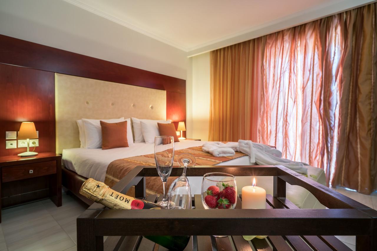 Galaxy Beach Resort BW Premier Collection Laganas Bagian luar foto
