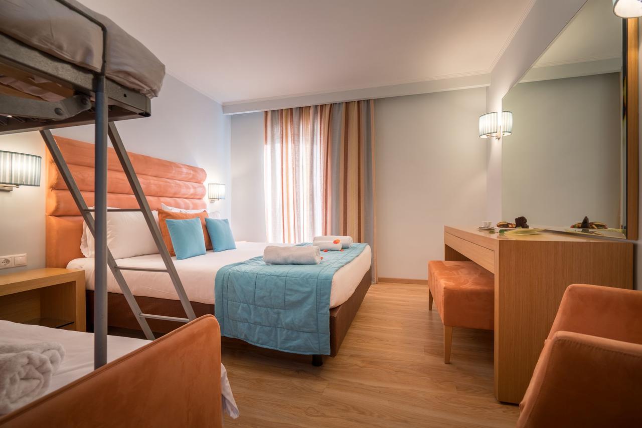 Galaxy Beach Resort BW Premier Collection Laganas Bagian luar foto